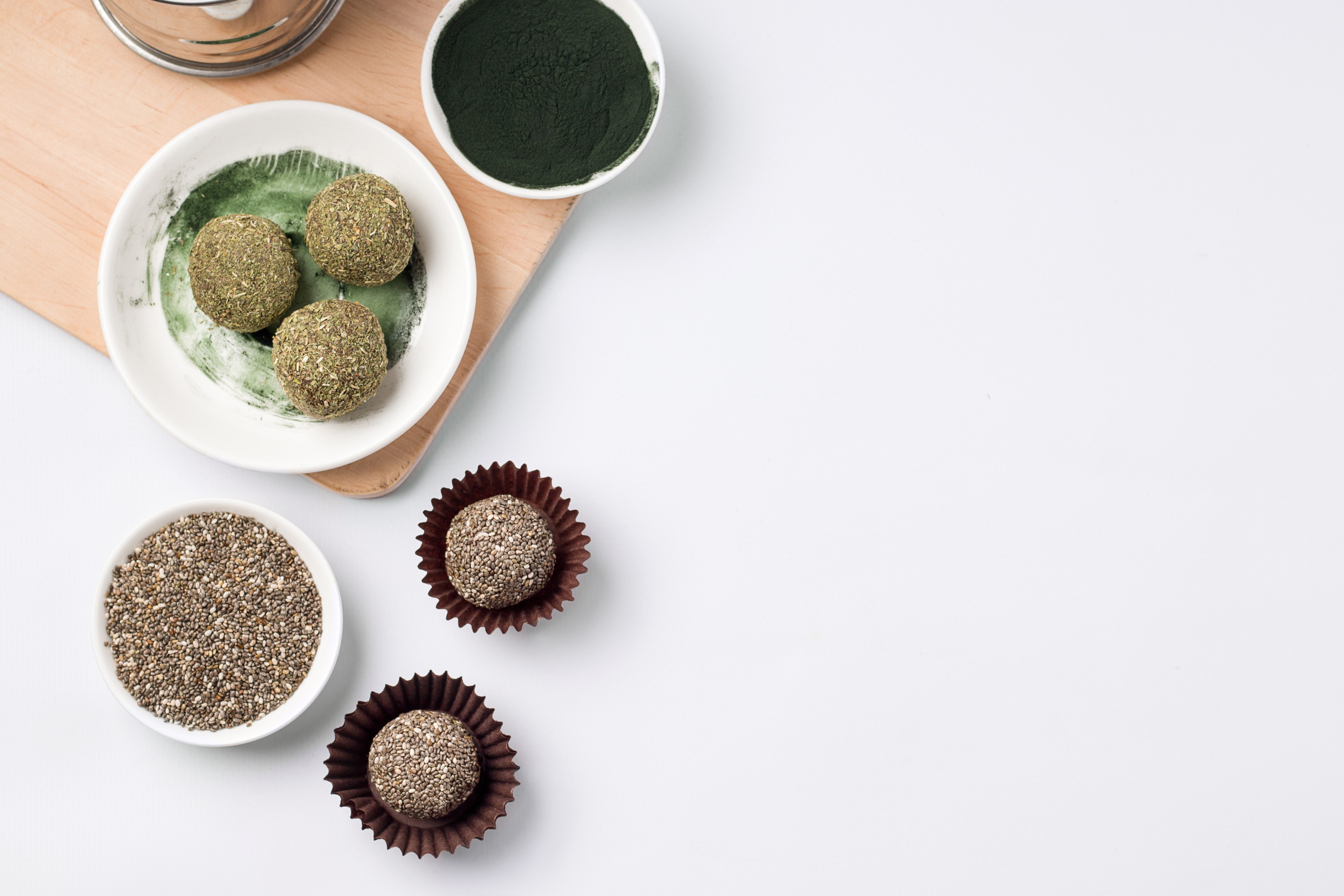 Energy balls of dried fruits and chia seeds