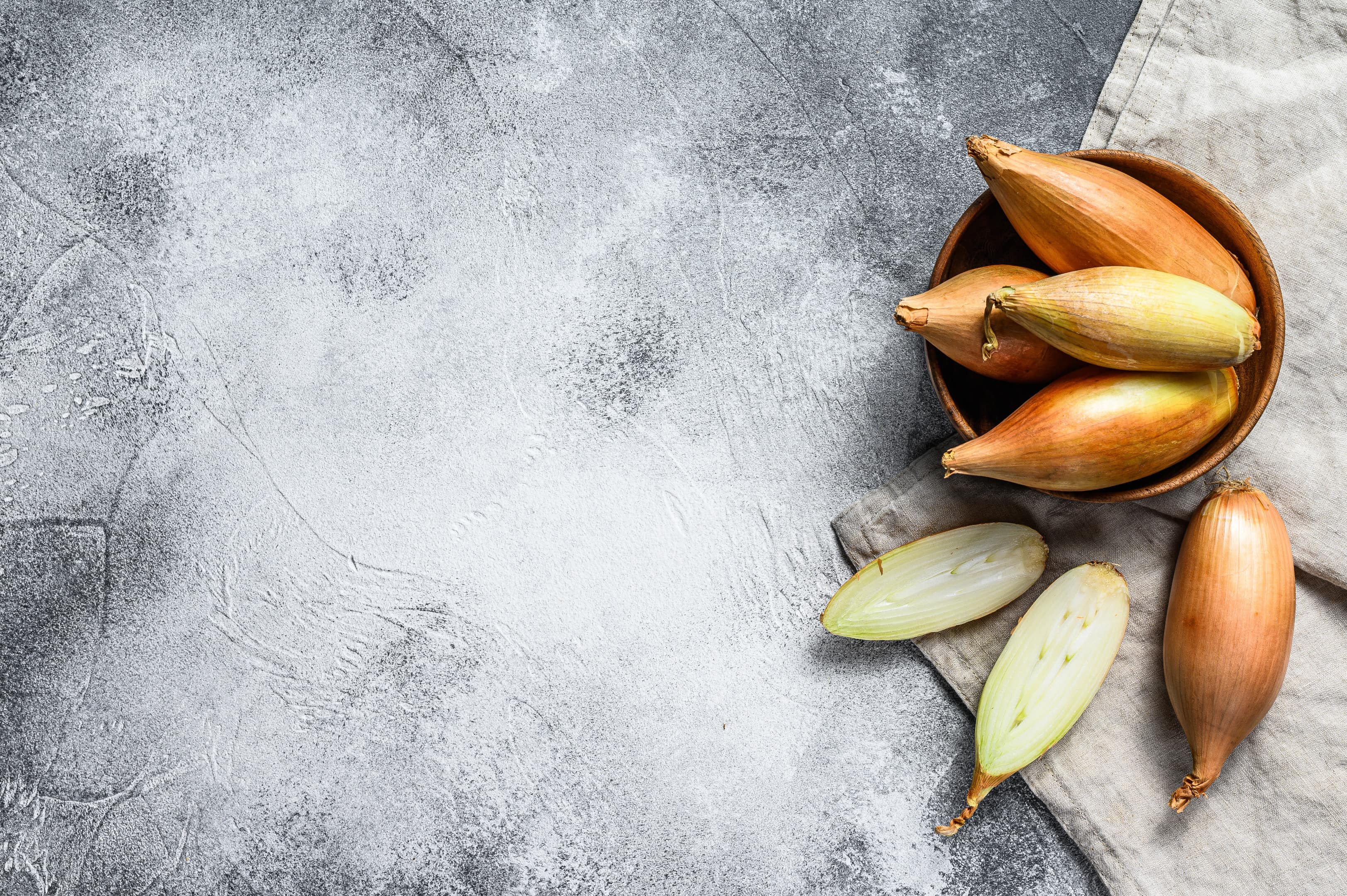 French gray shallots