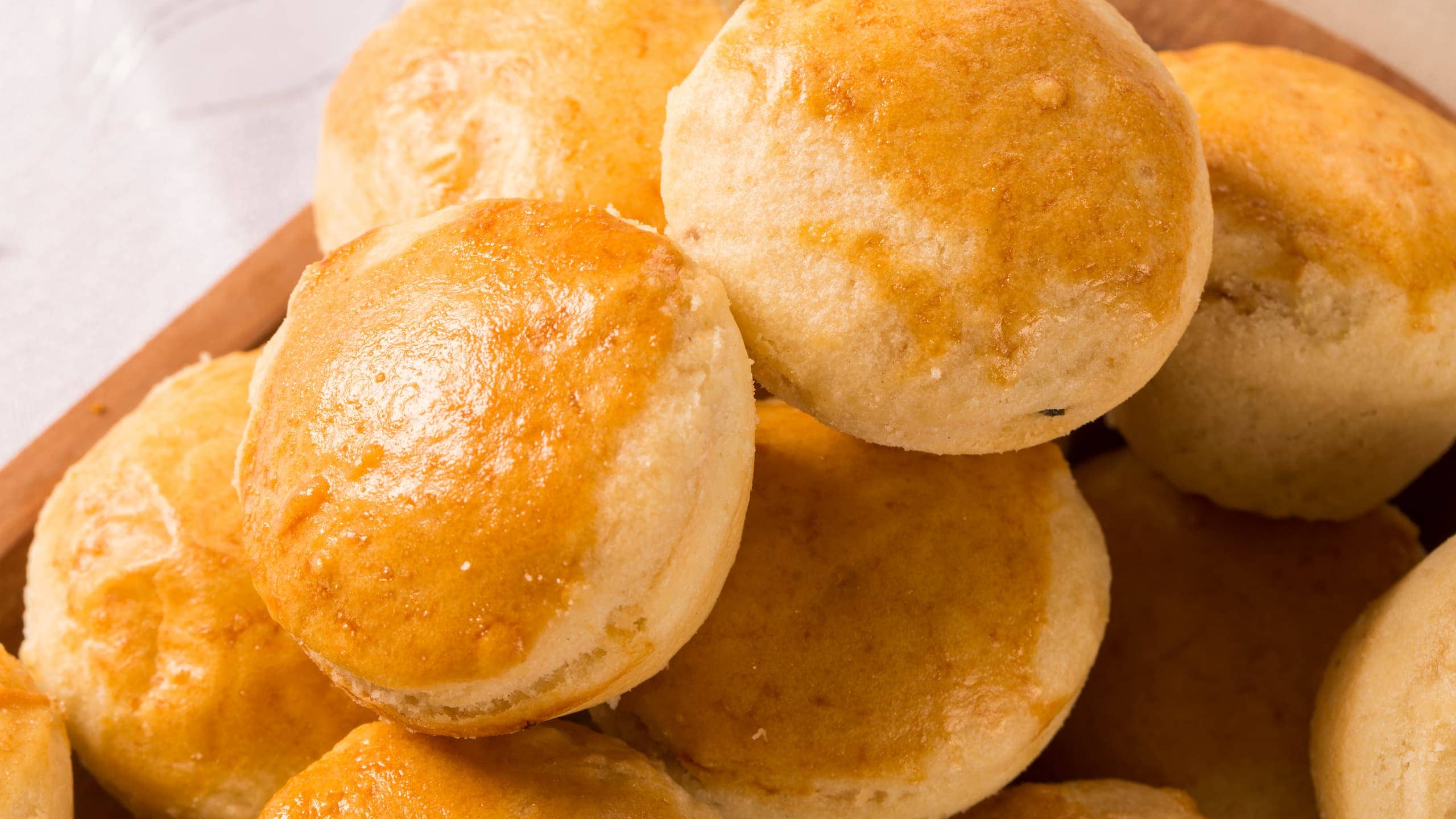 Fresh baked Turkish boyoz bread