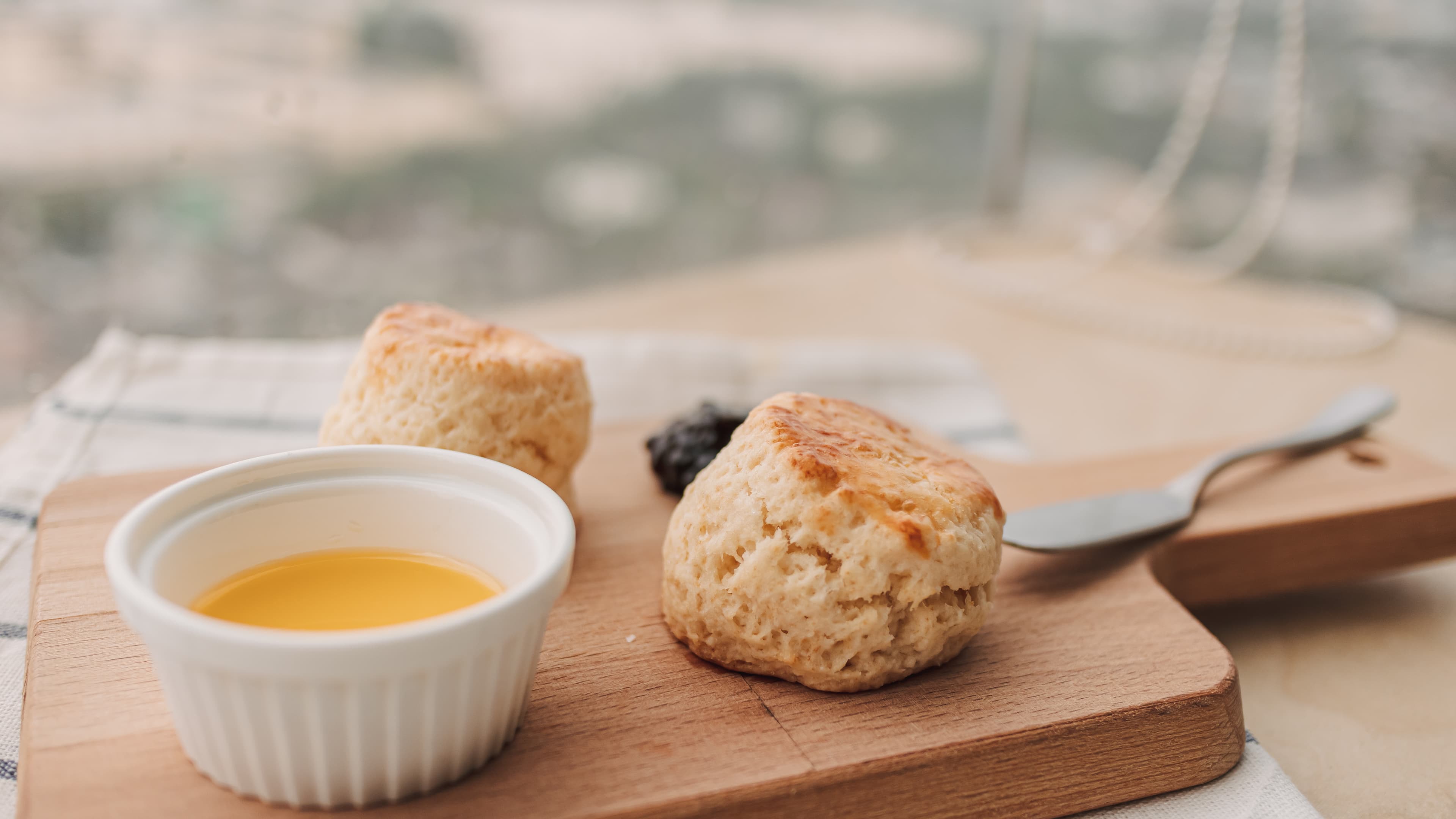 Hardee's biscuits paired with cream dip