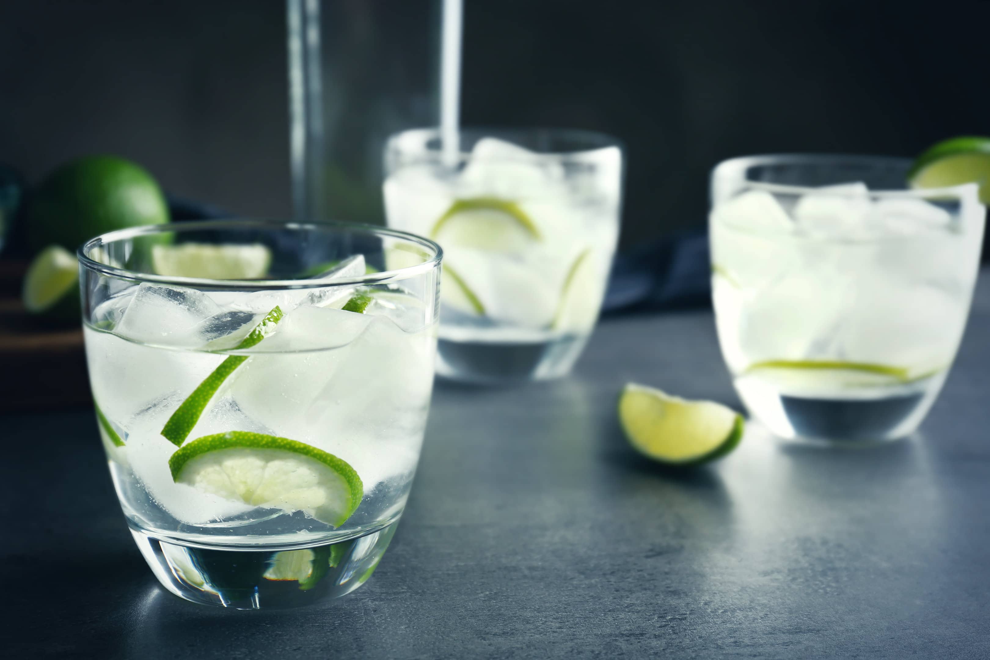 Party white tea shots