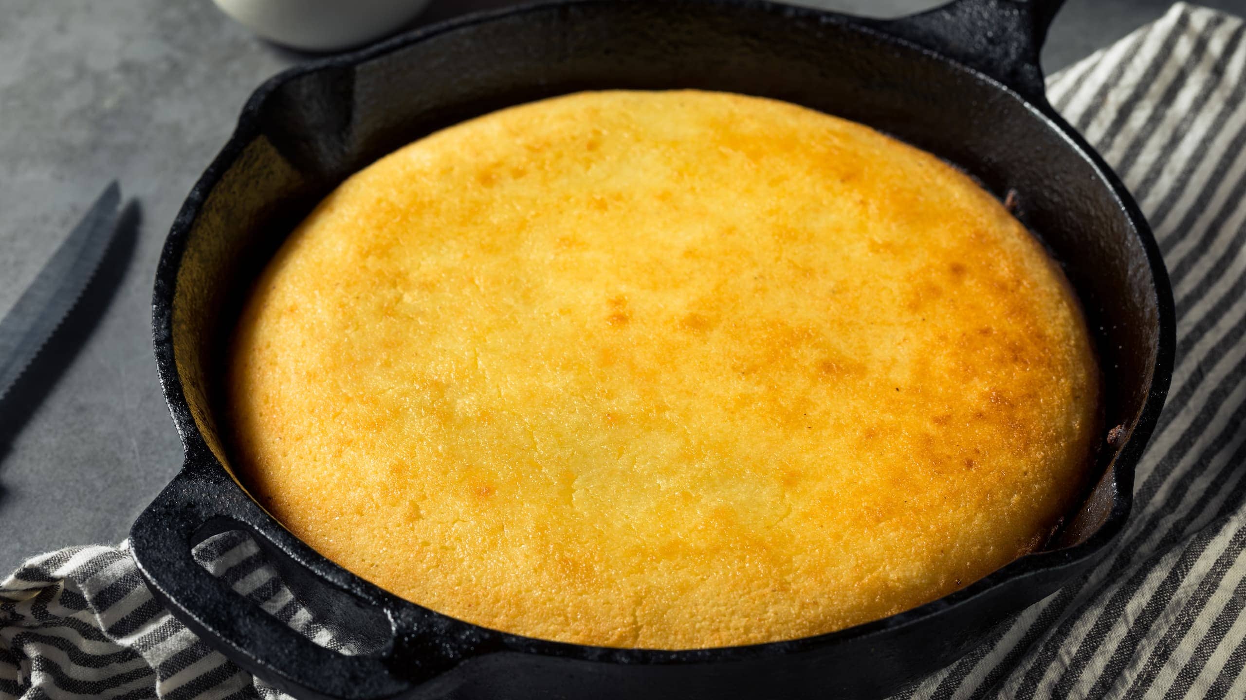 Sweet homemade Cracker Barrel cornbread