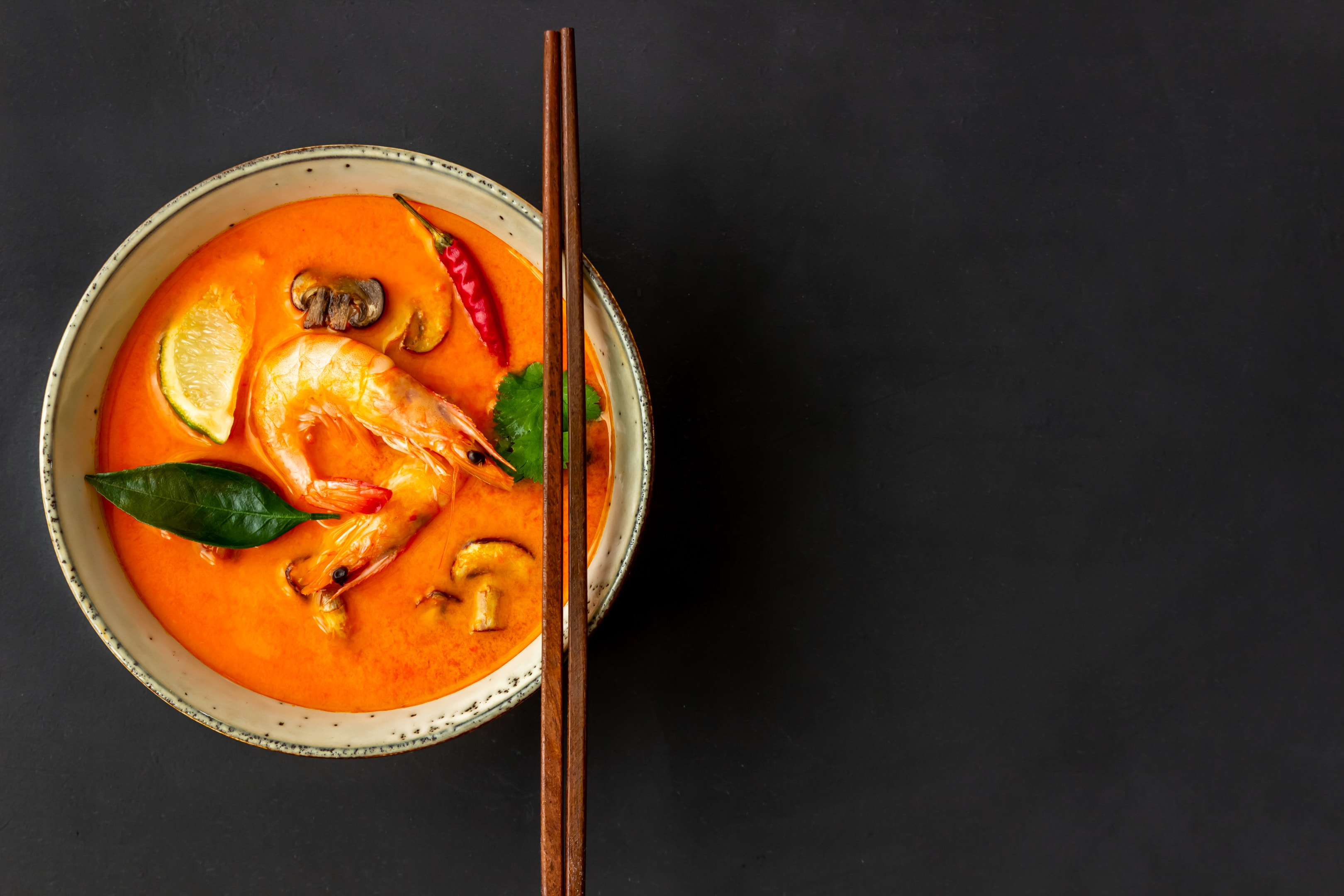 Tom yum goong soup (Thai shrimp soup)