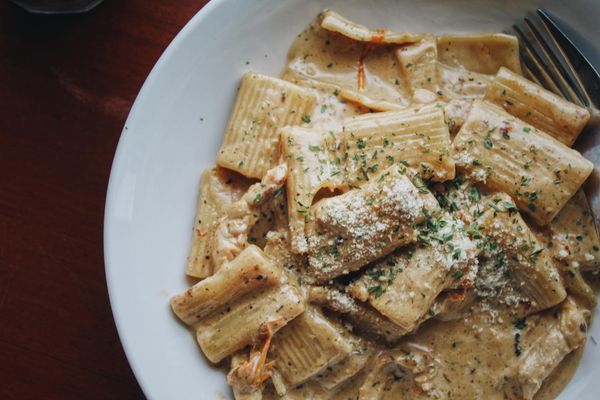 Creamy mushroom pasta with thyme