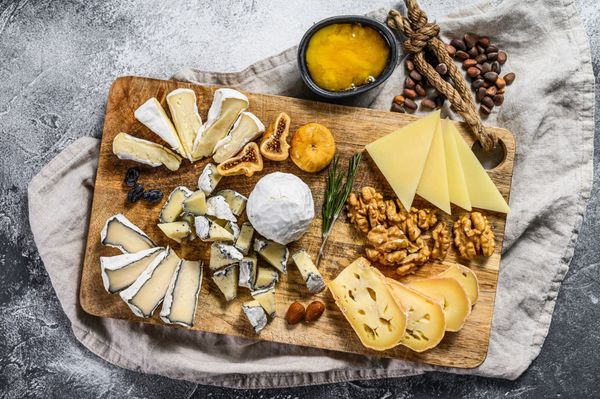 DIY cheese platter