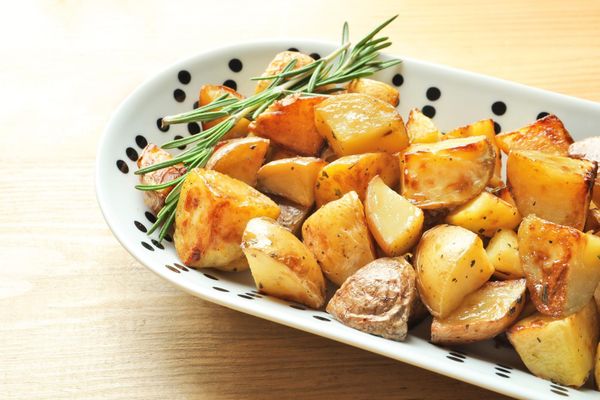 Garlic roasted potatoes