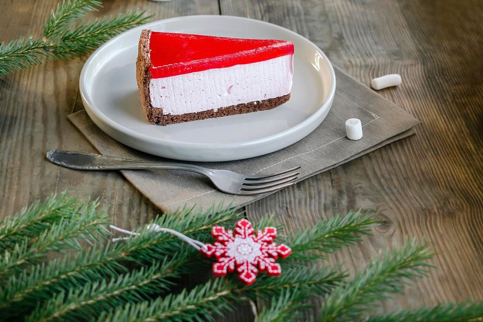 No-bake reindeer cheesecake