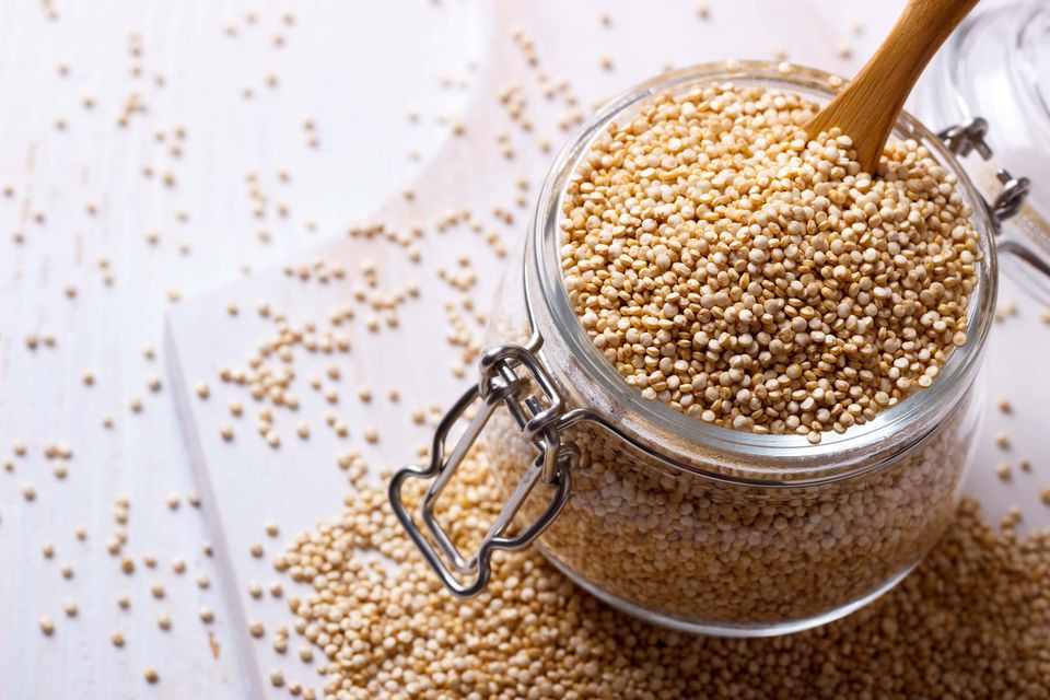 White quinoa seeds