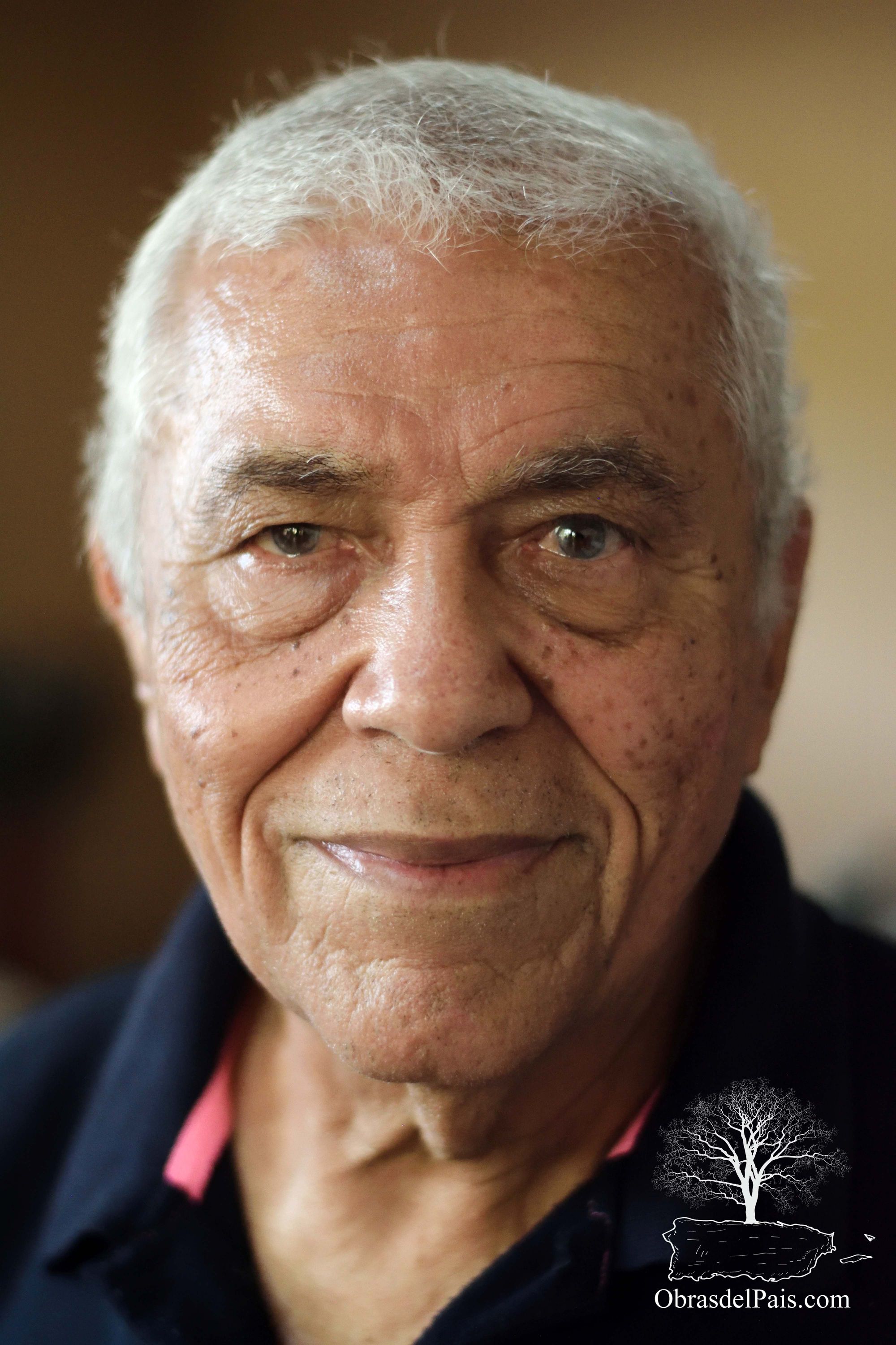 Wilzen Cuco Pérez y su trabajo artesanal de Reyes Magos en carretas puertorriqueñas