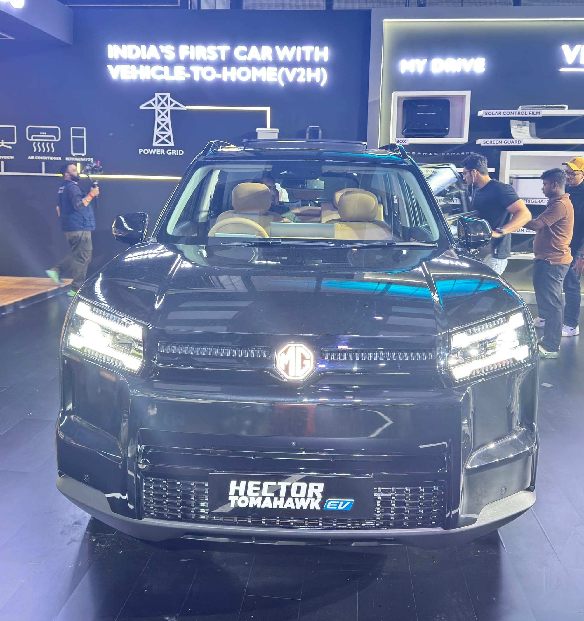 MG Hector Tomahawk EV