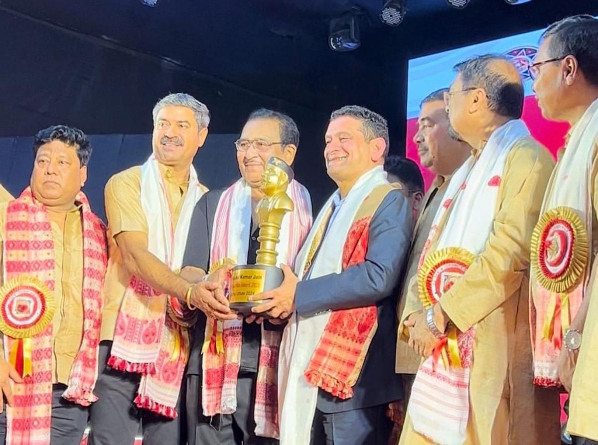 Dr. Sushil Jain of Indraprastha Apollo Hospital honored with Prestigious Dr. Bhupen Hazarika Award