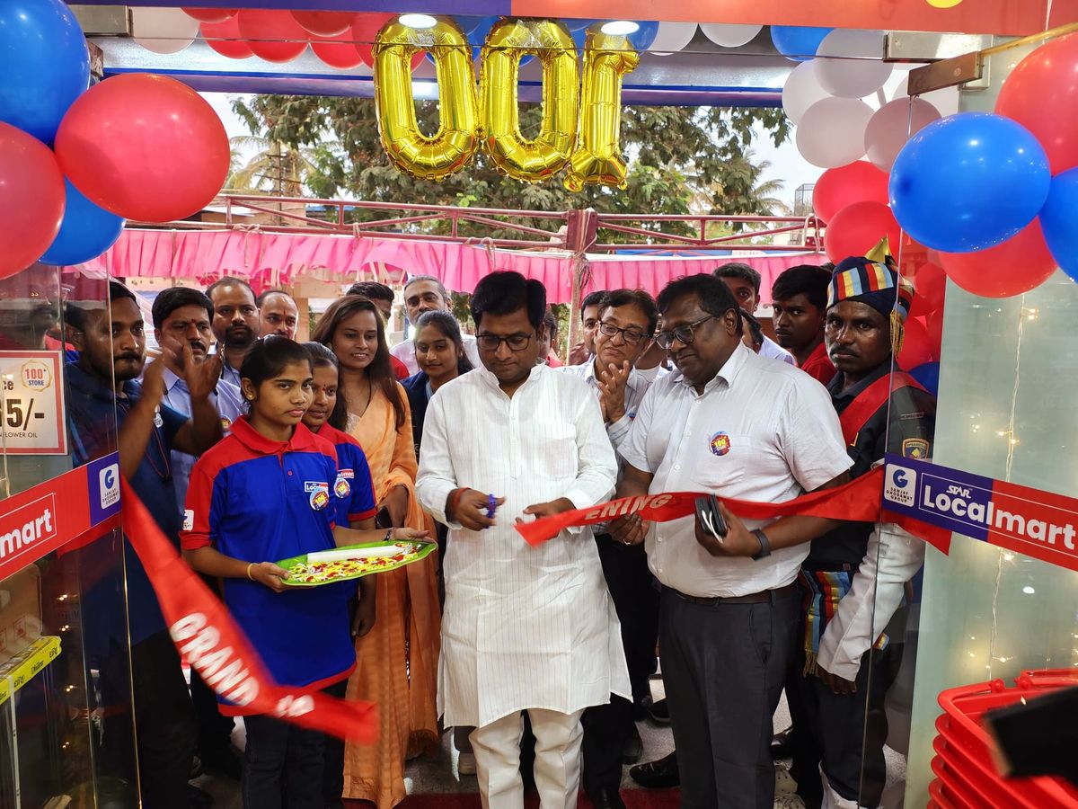 Star Localmart hits 100