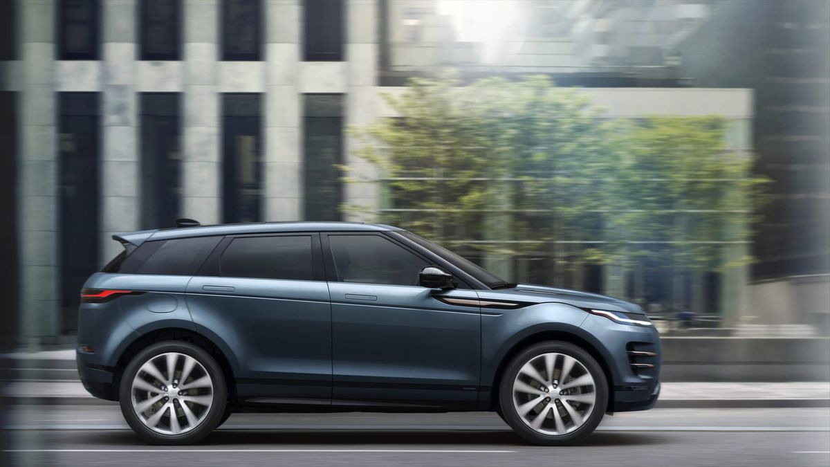 NEW RANGE ROVER EVOQUE