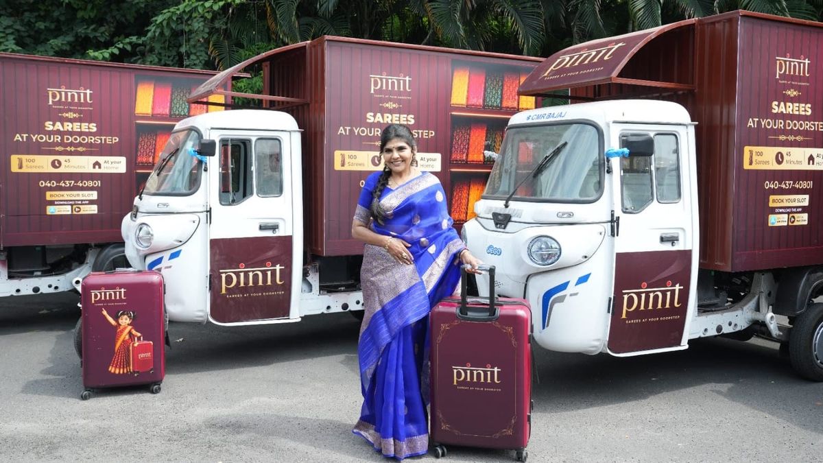 Hyderabad startup Pinit launches 45-minute at-home saree shopping service