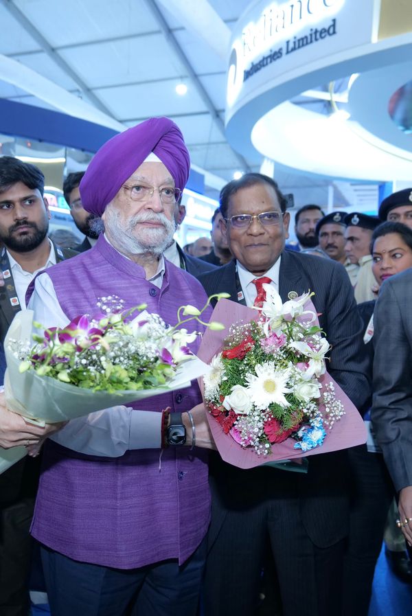 Jio-bp launches Engine-Cleaning ACTIVE Technology