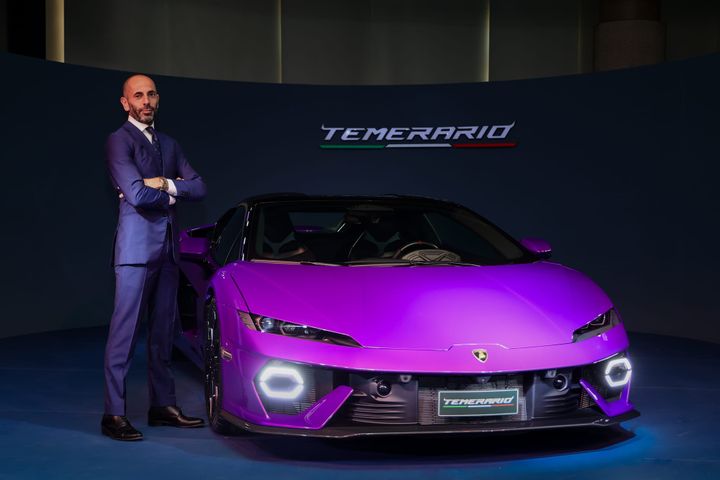 Temerario roars into India