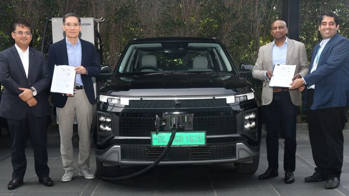 Hyundai adds 7,000 Jio-bp chargers to its India network