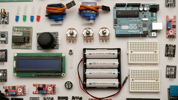 Jubilant Ingrevia pays INR 189 crore for 40% of electronics maker Zettaone