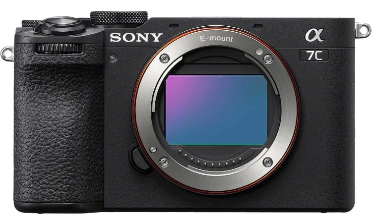 Sony α7C II: Full-Frame in a Compact Body