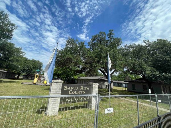 Travis County incomes plateau