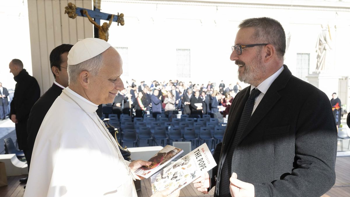 Scott P. Richert makes a presentation to Pope Leo XIV on December 10, 2025, at Saint Peter’s Basilica, Vatican City.