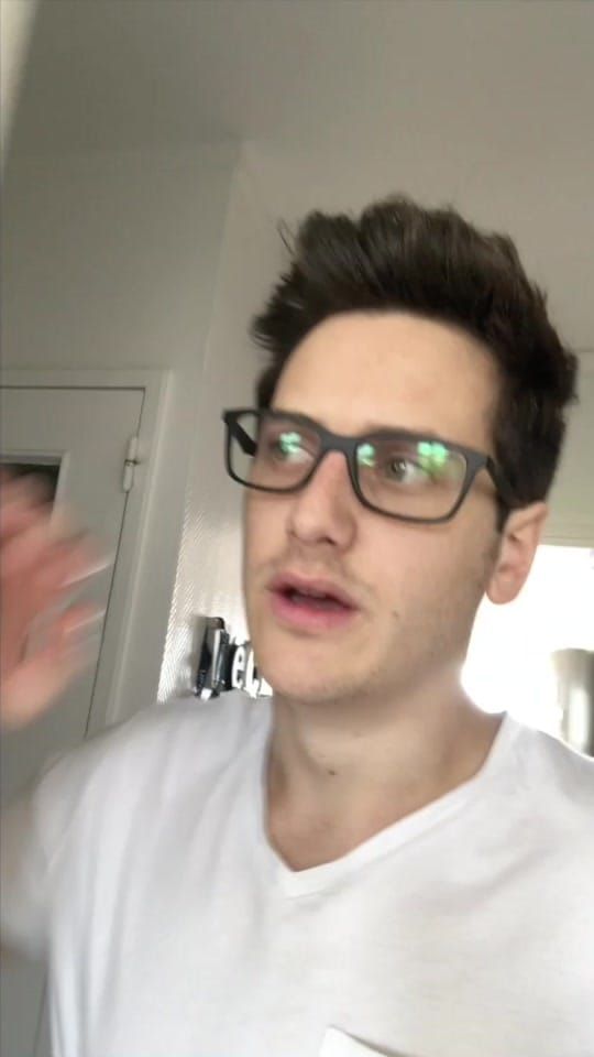 🎬 @miiisterjo — Funny : « Tag 3potes qui font des trucs chelous ! 😅😂 »