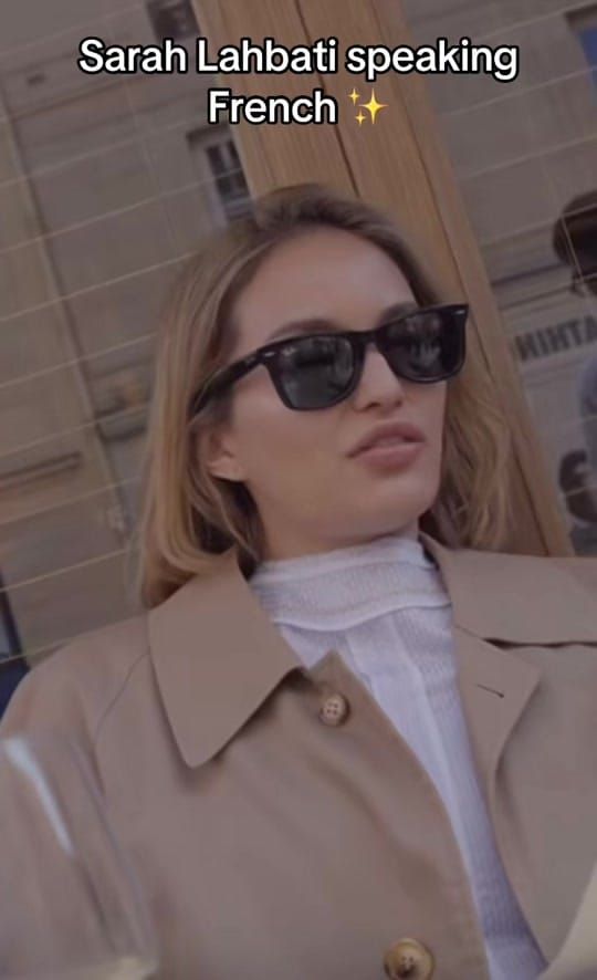🎬 @piagapuz — Speak : « Her first Language »