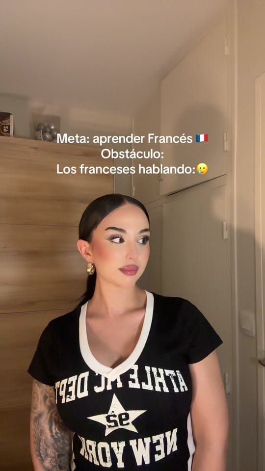 🎬 @helenariverag — Speak : « Intentando aprender francés 🥹🇫🇷 »