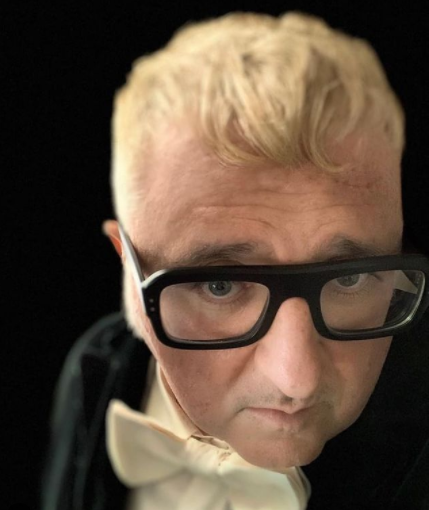 Muere el diseñador Alber Elbaz por COVID-19