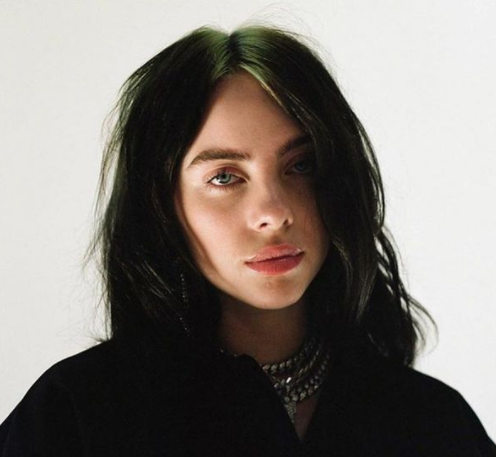 Billie Eilish en lencería sexy para British Vogue