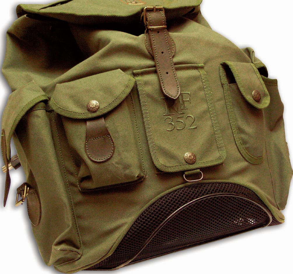 Zaino portafunghi verde con tasche esterne