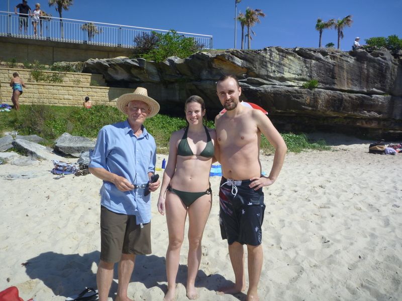 Jacqui and Tom arrived today--straight down to the Beach!!