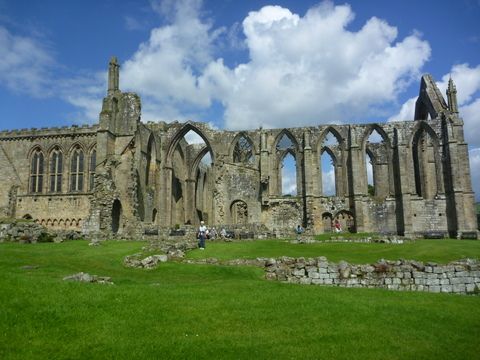 Leaving Lakes to York via Bolton Abbey