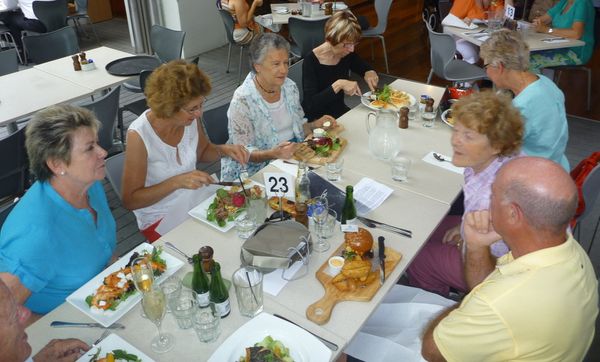French class Christmas lunch