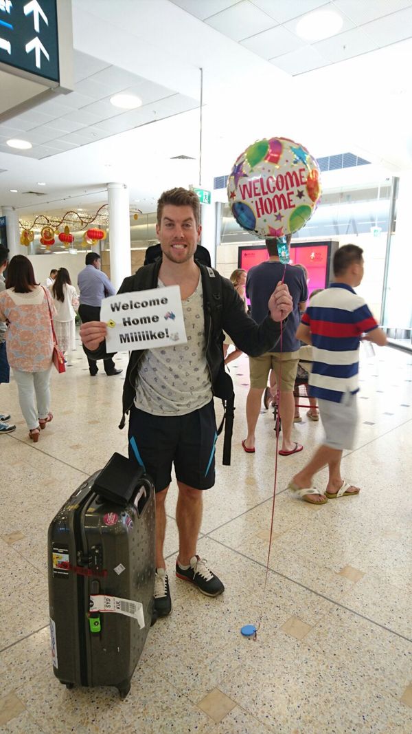 Hairy Michael arrives home!