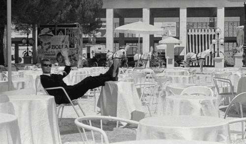 LinkedIn Is Just Like Dating: Courtship Rules