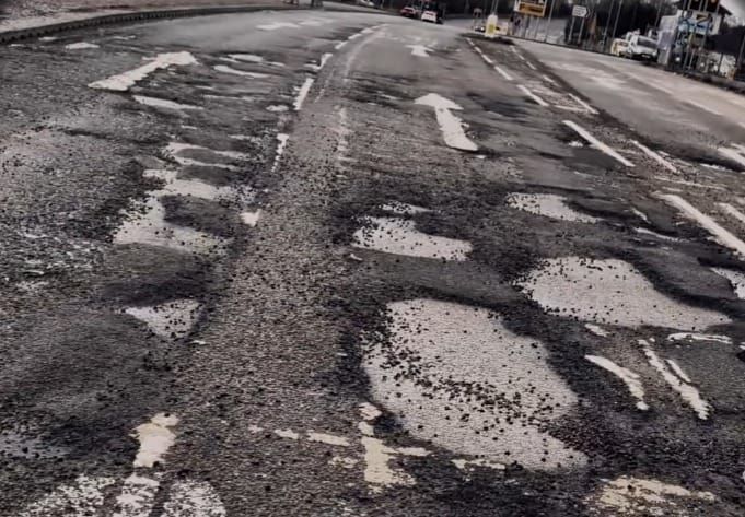 MORNING EDITION: Appeal for urgent road repairs over ‘crater’ potholes on Colwick Loop Road