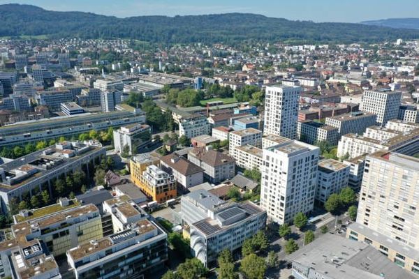 City of Zürich to Convert Unused Office Buildings Into 800 New Apartments