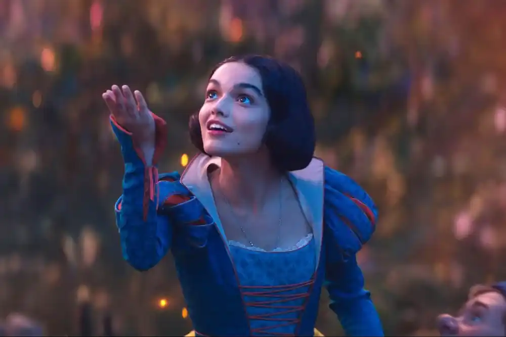 Snow White is a miserable time at the movies
