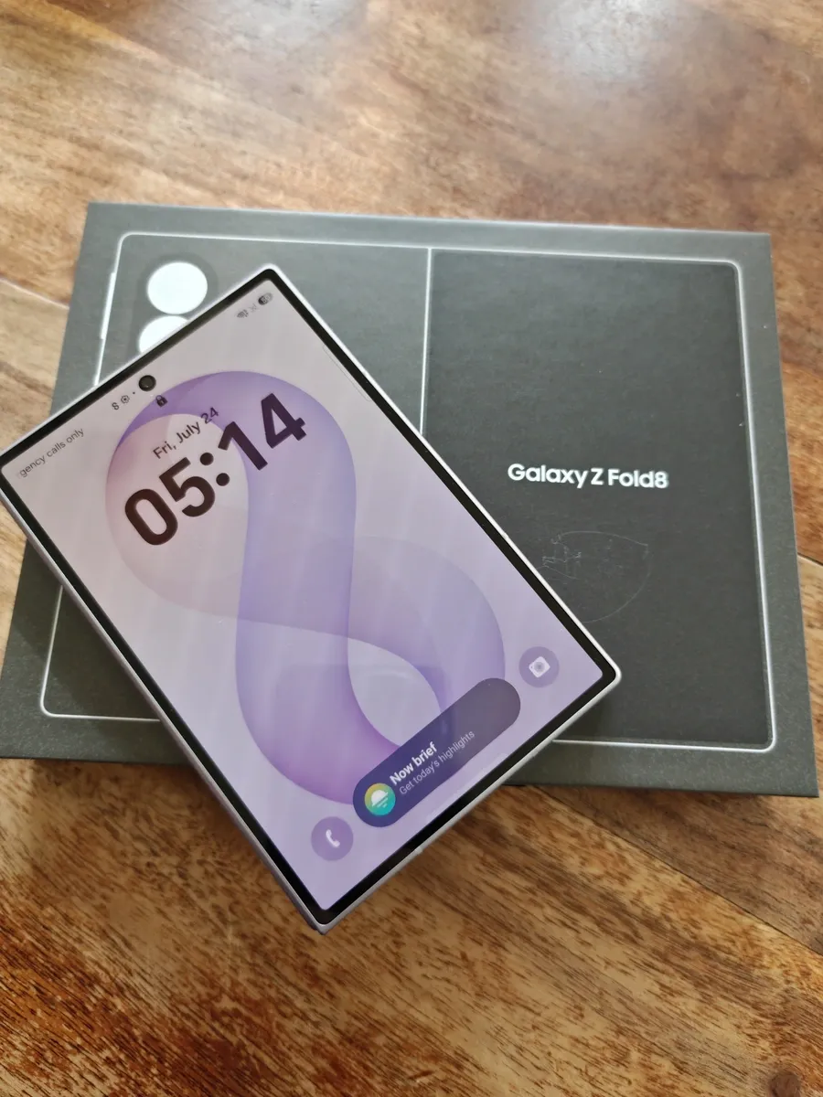 Galaxy Fold 8 review: the passport era of foldables is here