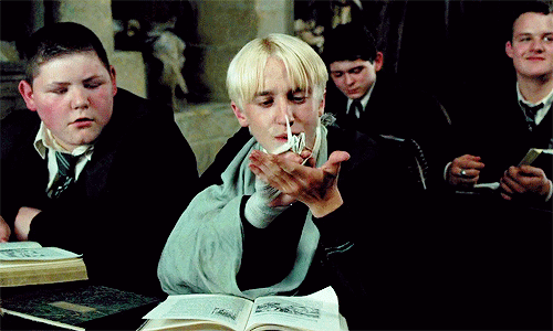  Draco sends Harry a love note. 