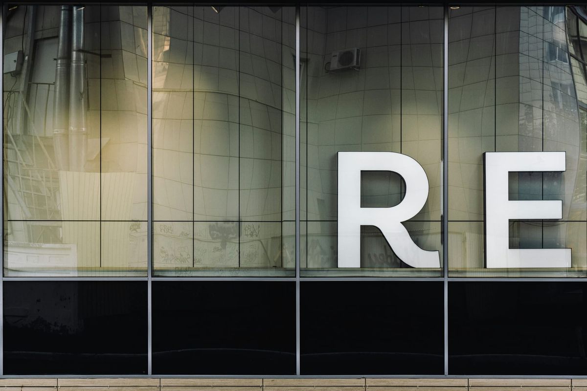 再保險是什麼？保險公司為你承保後會自己再買保險？