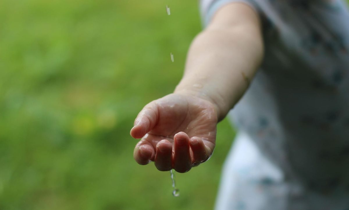 El agua potable, clave para prevenir la desnutrición infantil