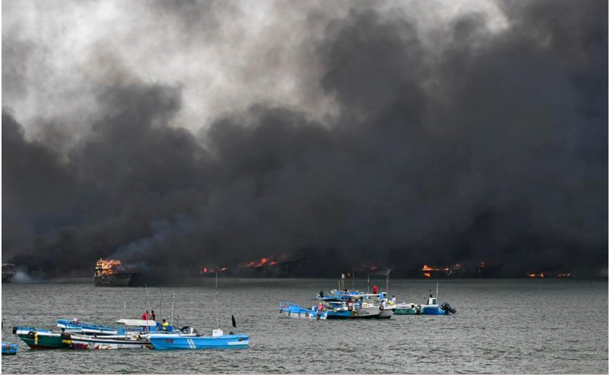 Daño ambiental por incendio de barcos en Manta, en evaluación