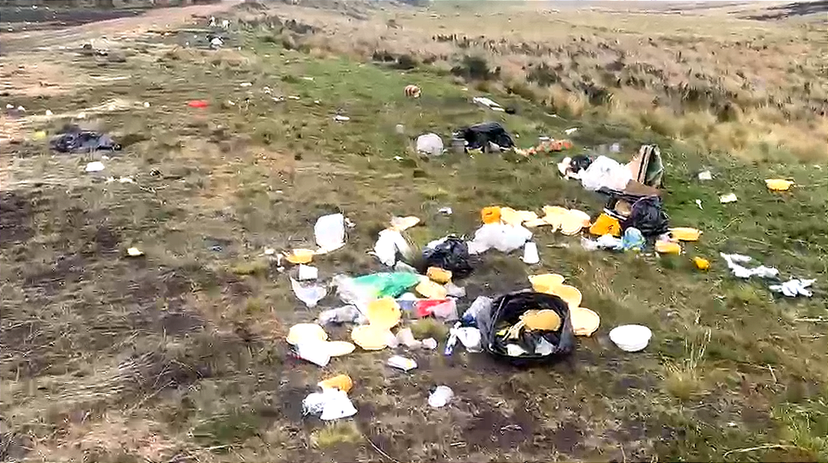 Las lagunas de Ozogoche y Atillo, con basura y abandonadas