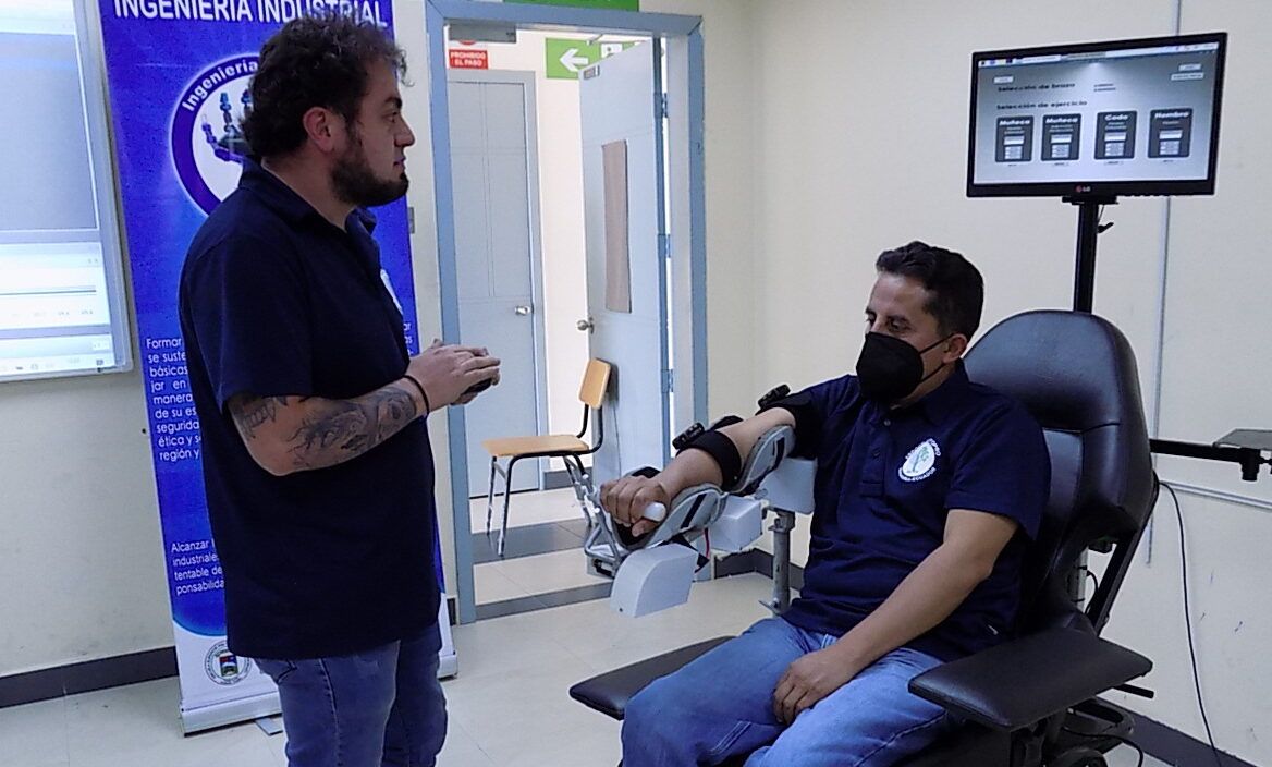 Universitarios crean sistema inteligente para ayudar a personas con discapacidad