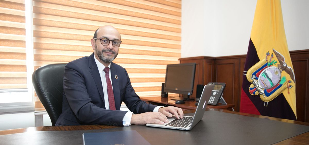 Luis Vayas Valdivieso, vicecanciller de la República del Ecuador