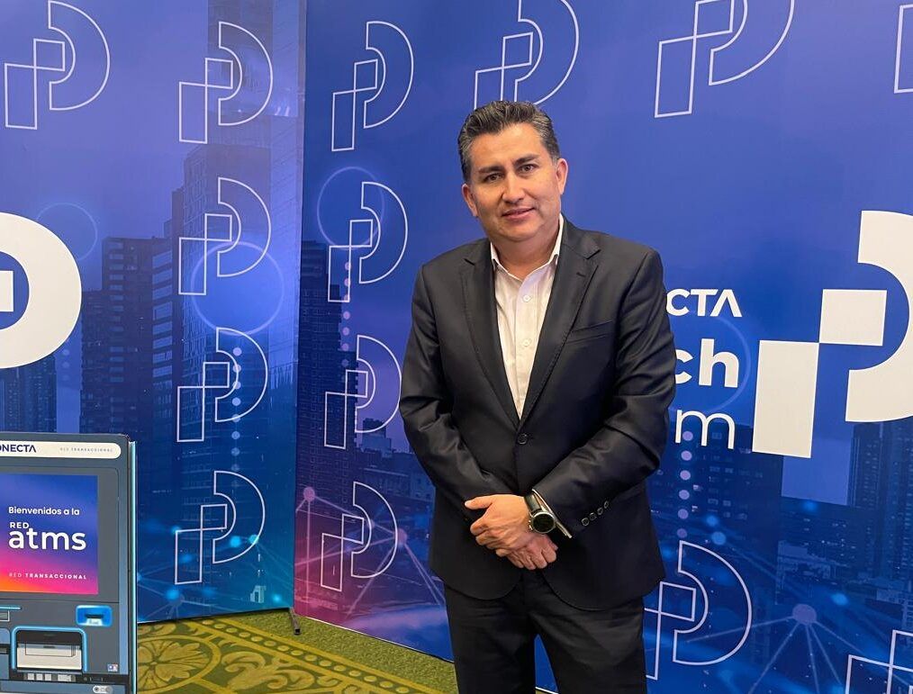 Ramiro Baldeón, gerente general de Conecta