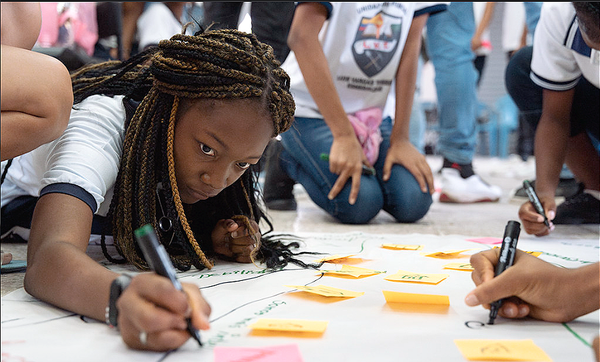 El matrimonio infantil y la violencia de género persisten