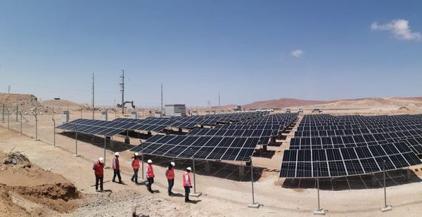 13 empresas de energía limpia sancionadas en Perú en 5 años